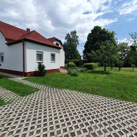 Вілла Fagreci Балатонмаріафюрде Екстер'єр фото