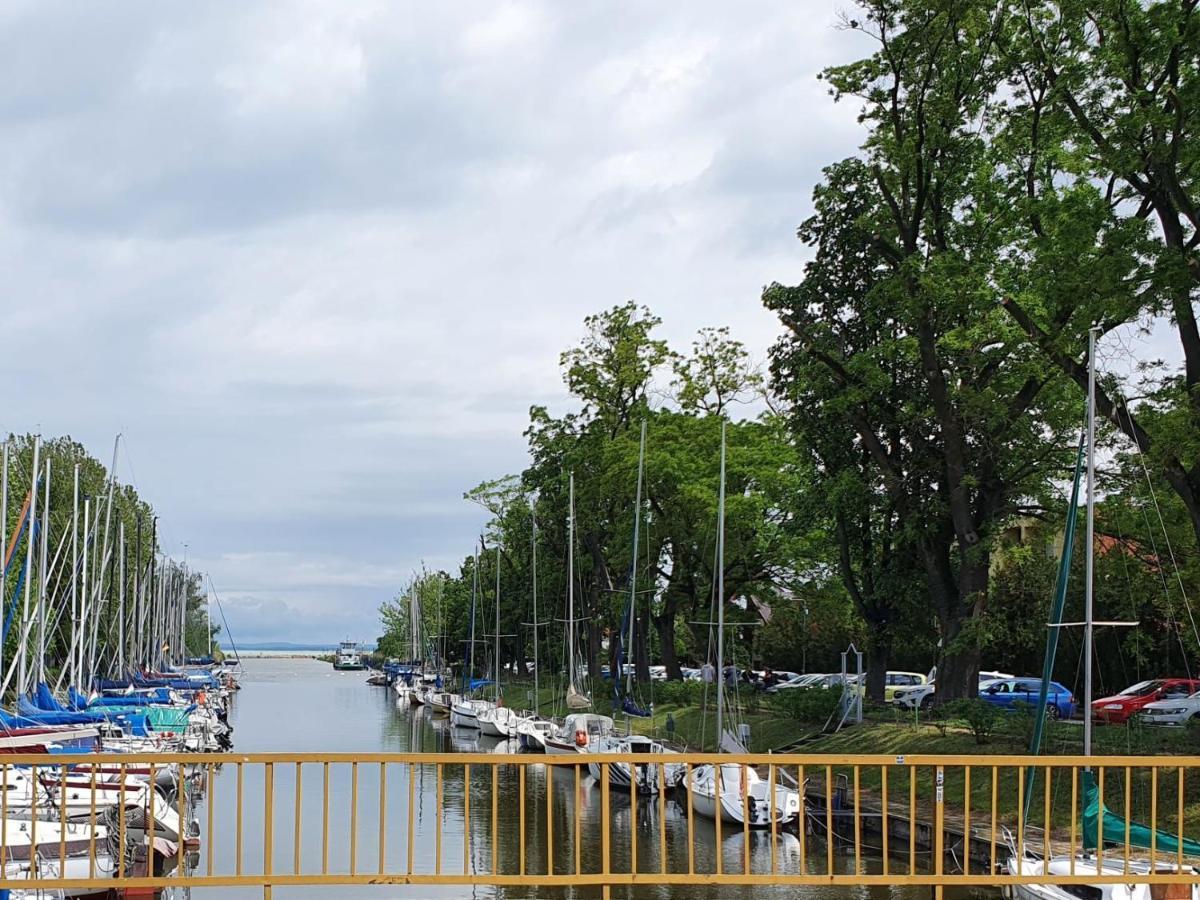 Вілла Fagreci Балатонмаріафюрде Екстер'єр фото